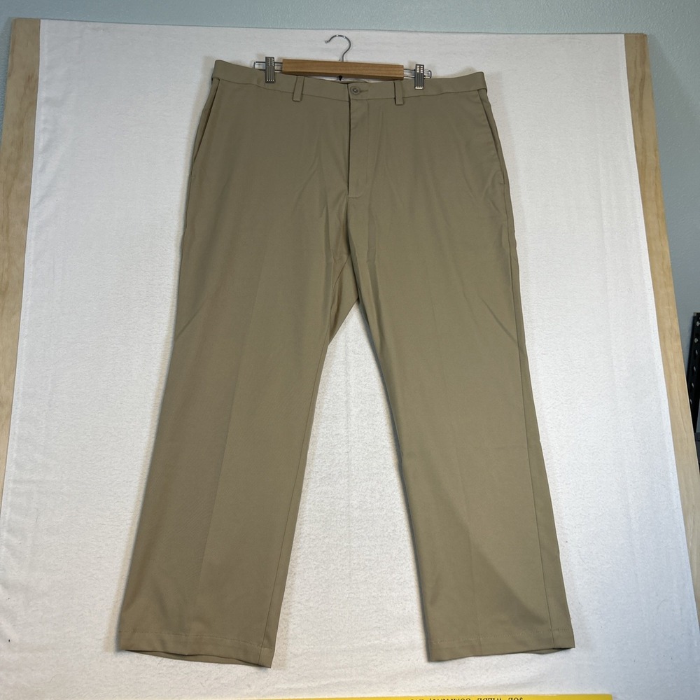 Haggar Cool 18 Pro Mens 40x30 Beige Golf Performance Flat Front Chino Pants